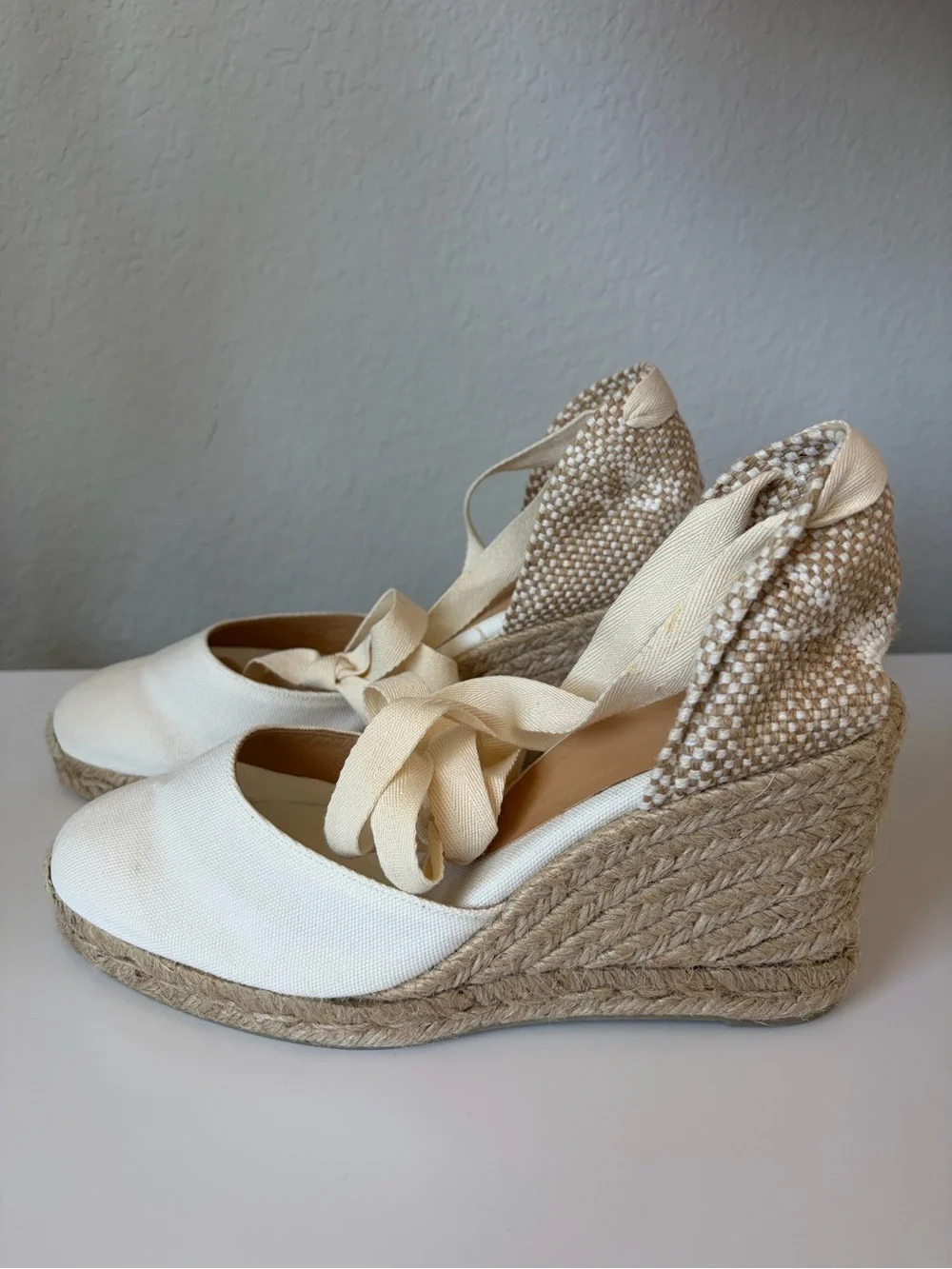 Castañer Carina Women’s Ivory Canvas Jute Wedge Espadrilles Size EU 38 US 7.5-8